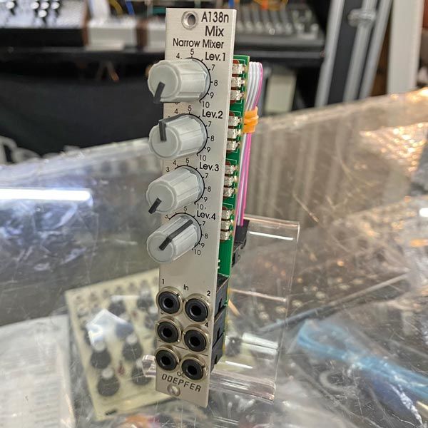 鍵盤楽器 Doepfer A-138n Narrow Mixer Doepfer A-138n - Eurorack Module on ModularGrid