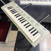 希少☆Roland SC-8850 & YAMAHA CBX-K3スピーカー付き YAMAHA 37鍵ミニ鍵盤入力用キーボードCBX-K1中古品()売却済み