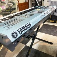 中古美品】シンセ ヤマハMOTIF XS6