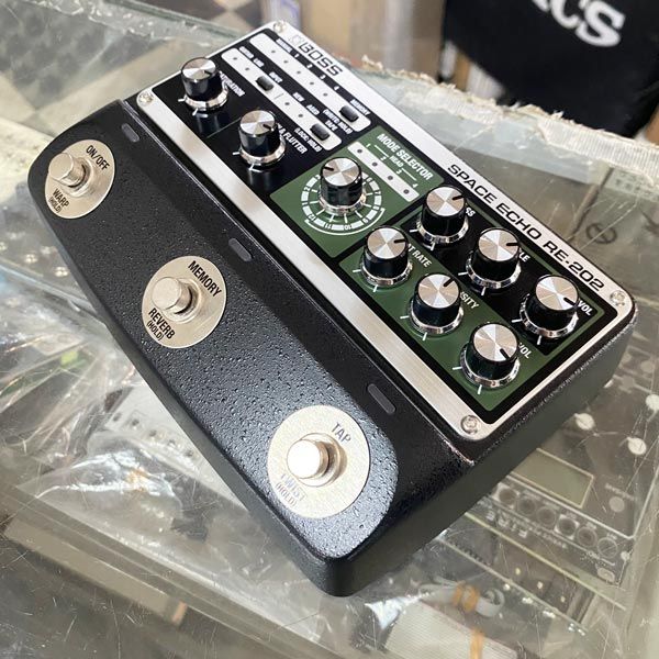 【新古品】Boss / Space Echo RE-202 (一度使用のみ) BOSS RE-202 Space Echo | 中古新入荷商品,USEDエフェクター