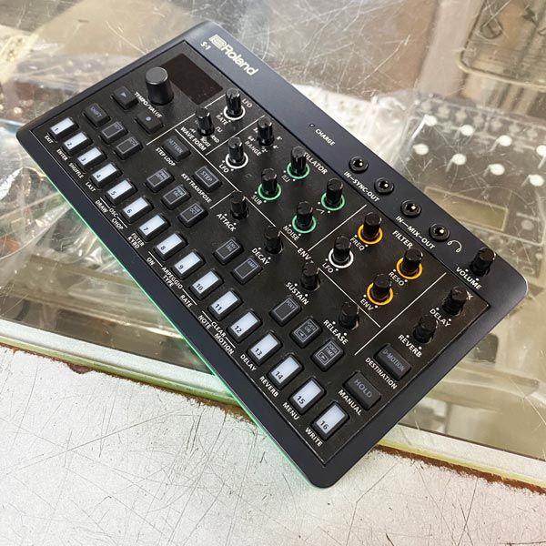 鍵盤楽器 roland aira compact s-1 | ROLANDのAIRA COMPACT