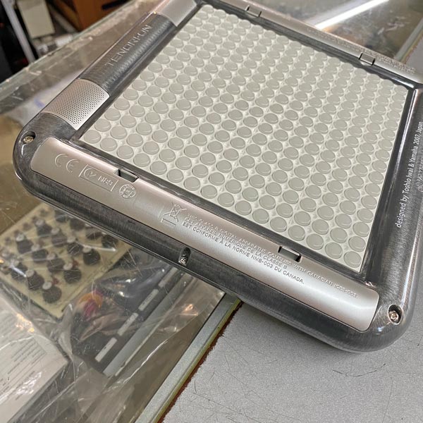 YAMAHA TNR-W TENORI-ON テノリオン ヤマハ | TNR-W - シーケンサー / リズムマシン - 特長