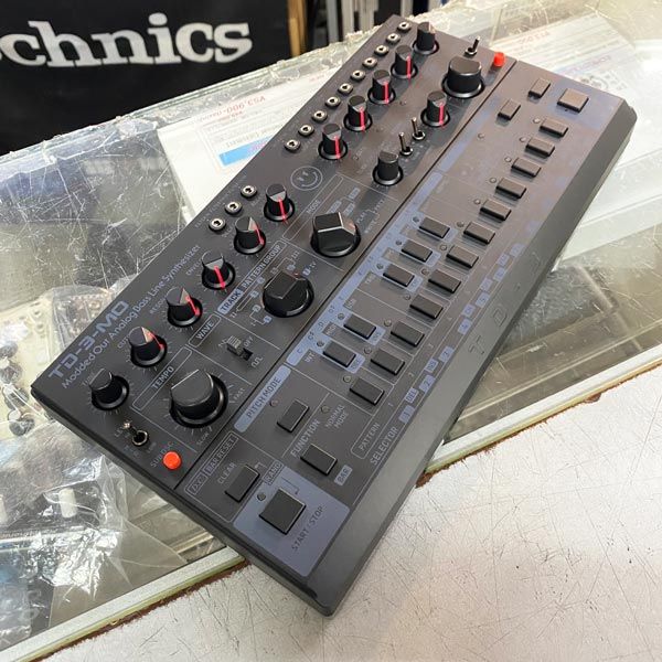 鍵盤楽器 behringer td-3 mo tb303 Behringer TD-3-MO