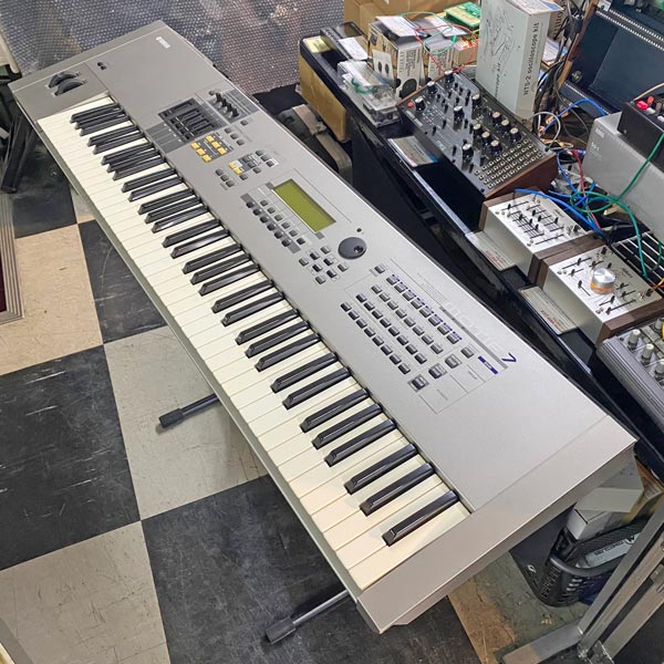 鍵盤楽器 centrevillage ECQ centrevillage ECQ— Clockface Modular