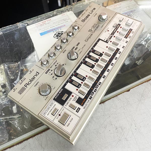 鍵盤楽器 Roland TB-3 Roland - TB-03 | Bass Line