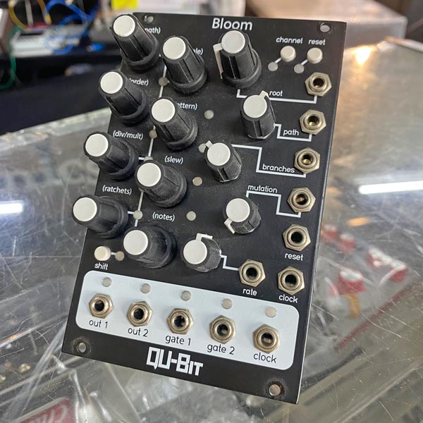 Qu-bit Electronics Bloom シーケンサー　中古 Qu-bit Electronix Bloom (中古)