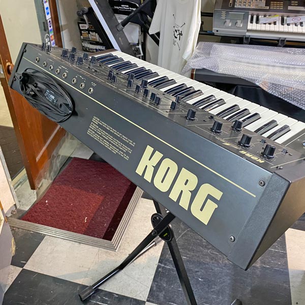 DELTA DL-50 アナログシンセサイザー 難あり □□KORG DELTA DL-50 アナログシンセサイザー - メルカリ