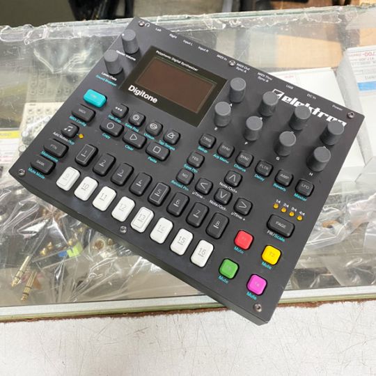 中古新入荷商品,USEDシンセ・キーボード,シンセサイザー,音源