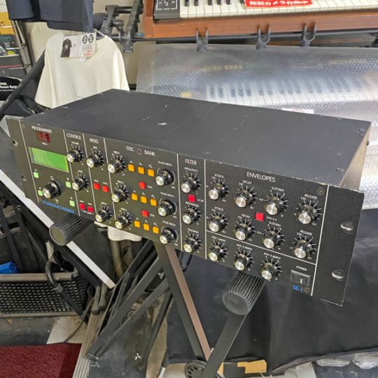ビンテージシンセ・キーボード・DJ機材・録音機材の販売＆買取は