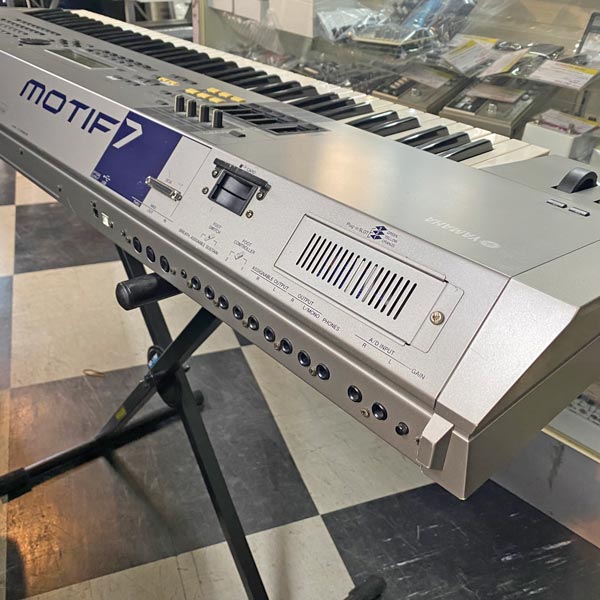 YAMAHA MOTIF7 ヤマハ モチーフ7 シンセサイザー ヤマハ | MOTIF ES7 - シンセサイザー - 概要
