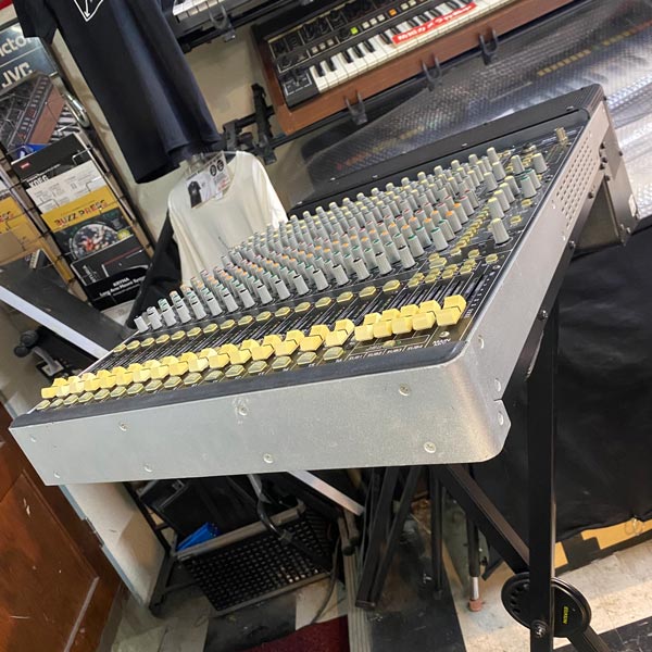 Mackie Onyx 1640i | 中古新入荷商品 | | えちごやミュージック