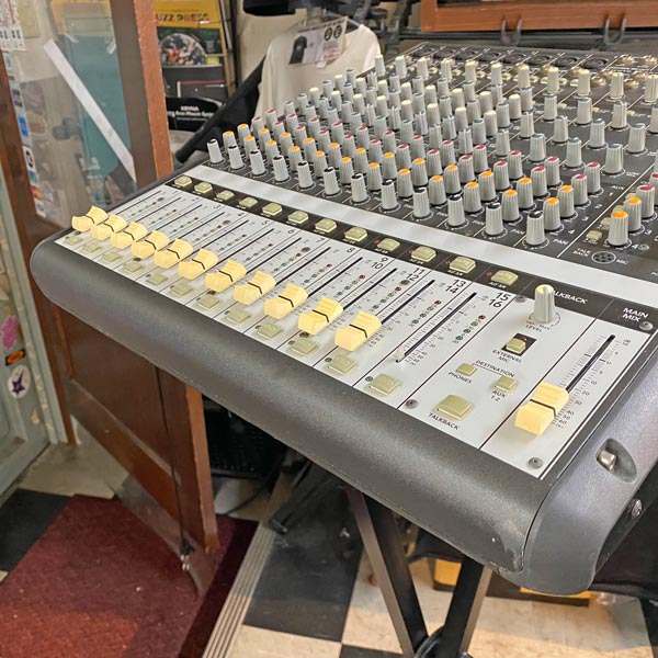 Mackie Onyx 1620 | 中古新入荷商品 | | えちごやミュージック