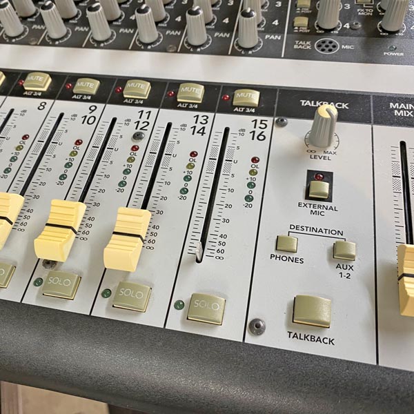 Mackie Onyx 1620 | 中古新入荷商品 | | えちごやミュージック