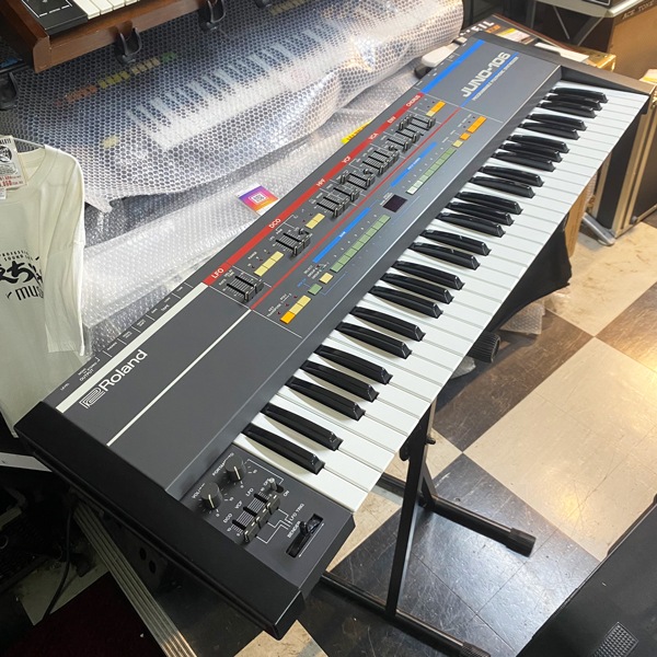 【名機】Roland JUNO-106 シンセサイザー(ジャンク） Yahoo!オークション - 「roland juno-106」の落札相場・落札価格