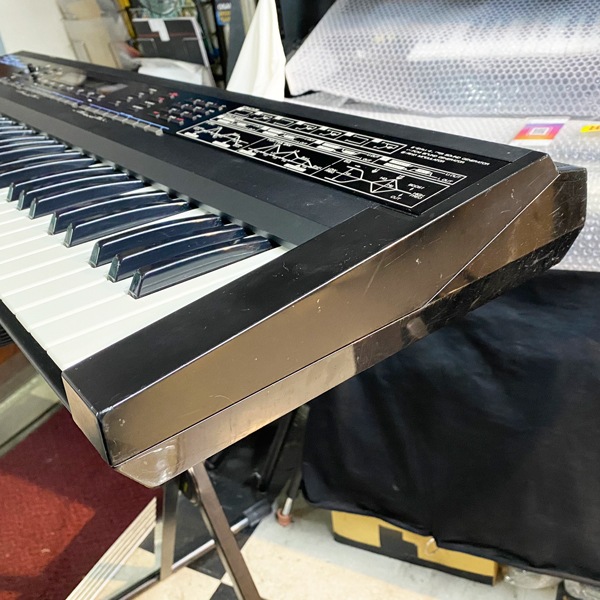 ROLAND D-50 + M-256E | 中古新入荷商品 | | えちごやミュージック