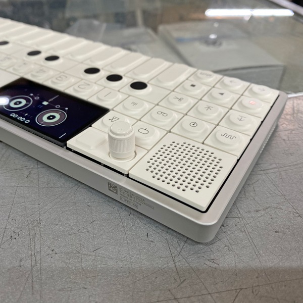 Teenage Engineering OP-1 field | 中古新入荷商品 | | えちごや