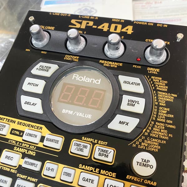 ROLAND SP-404 BLACK | 中古新入荷商品 | | えちごやミュージック