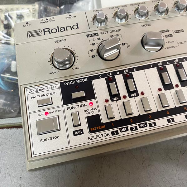ROLAND TB-303 | 中古新入荷商品 | | えちごやミュージック