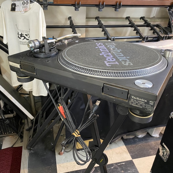 DJ機材 Technics SL-1200MK5 概要 クォーツシンセサイザーD．D．プレーヤー SL-1200MK5