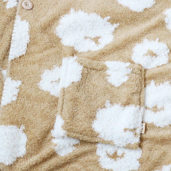 肩掛けブランケット fluffy sheep12 ベージュ ポケット付き ひつじ