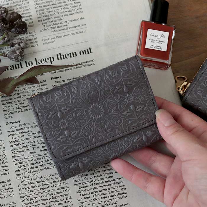 inu✿まとめ買い歓迎さま専用。HIRAMEKI.ミニ財布　　新品.未使用 HIRAMEKI モリス プチウォレット ミニ財布 牛革 日本製