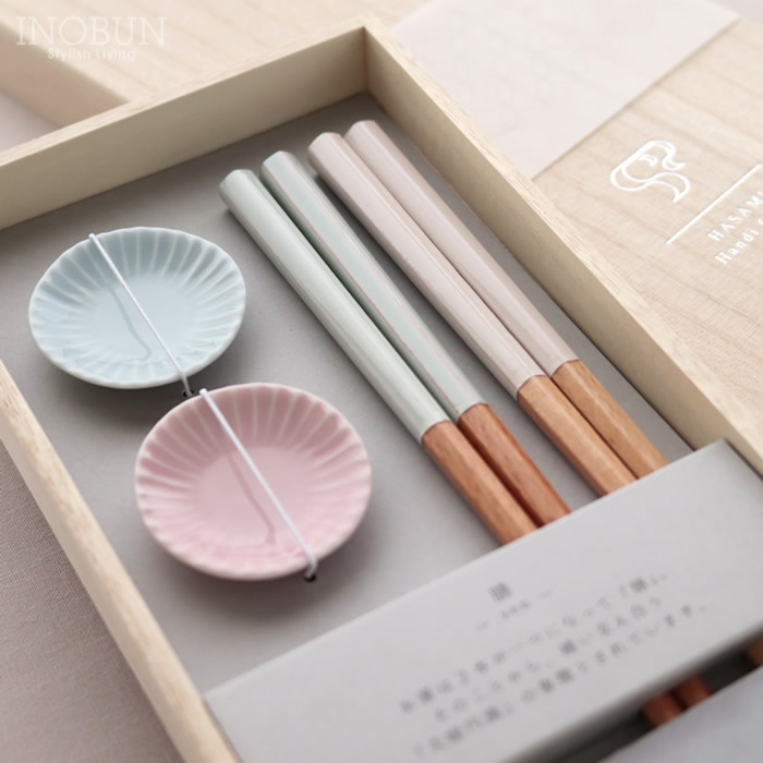 hitoishi 膳 -ZEN- 夫婦箸セット ライトブルー/ピンク 日本製 波佐見焼 ご結婚祝い 新生活 御祝い 母の日