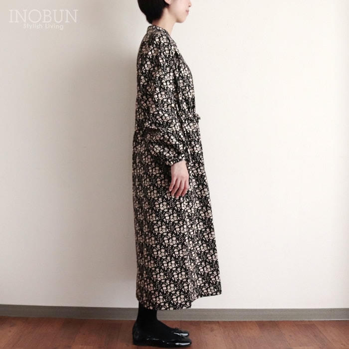 ソソット　SOSOTTO リバティ　花柄 長袖ロングワンピース　美品 ソソット SOSOTTO リバティ 花柄 長袖ロングワンピース 美品