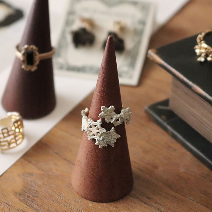 パルナートポック ダイアモンドダスト リング 指輪 フリーサイズ 雪の結晶 冬 アクセサリー