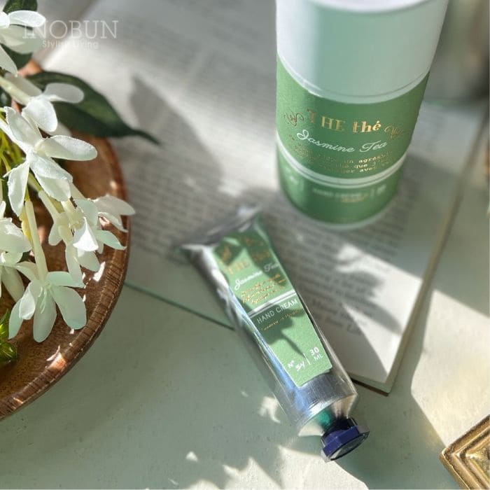 季節限定 サンタール・エ・ボーテ ハンドクリーム ジャスミンティー ザ・ティー 30mL