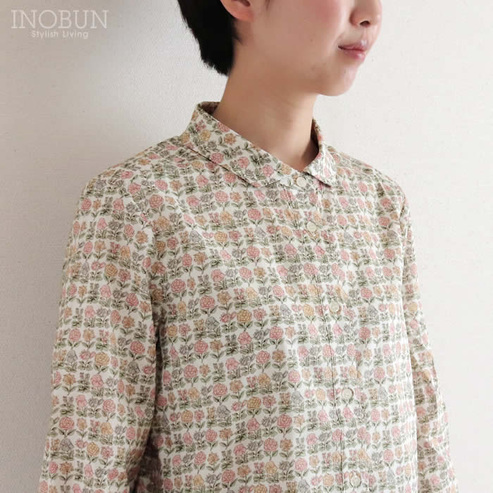 【美品】パークス×リバティ　半袖ブラウス　Felda (フェルダ)　丸襟　花柄 再入荷予定なし】Parkes リバティ フラット風ワイドカラー