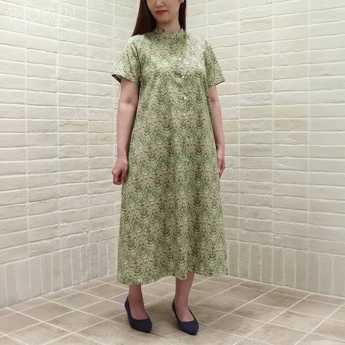 半袖フレアワンピース シャーリングパフ袖デコルテ 韓国系 S5482 Parkes リバティ 半袖 バンドカラーフレアワンピース Strawberry