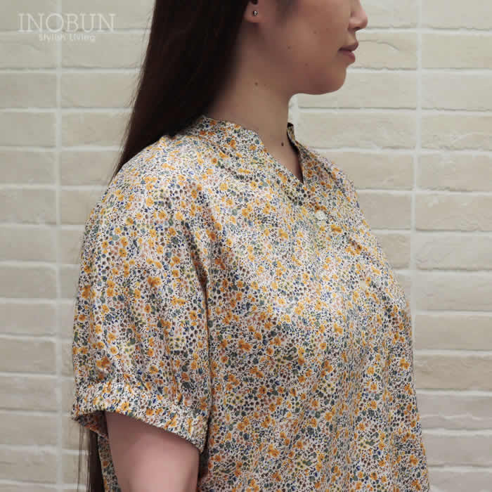 Parkes リバティ　キツネと森　半袖ブラウス　M Parkes リバティ キツネと森 半袖ブラウス M Parkes リバティ キツネと