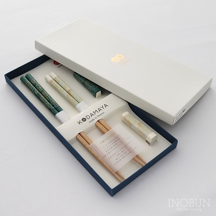 美品 クリストフル　箸　 ペア２膳セット　ブラック　ホワイト　箱付き kt223_003.jpg