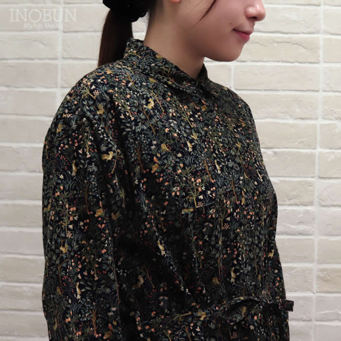 Parkes 共布リボン付きAラインワンピース 森の動物 21Wコーデュロイ ネイビー パークス