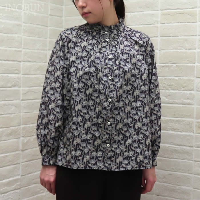 sosotto LIBERTY フリル衿ゴムシャーリングブラウス ネイビー系 Erito Poppy