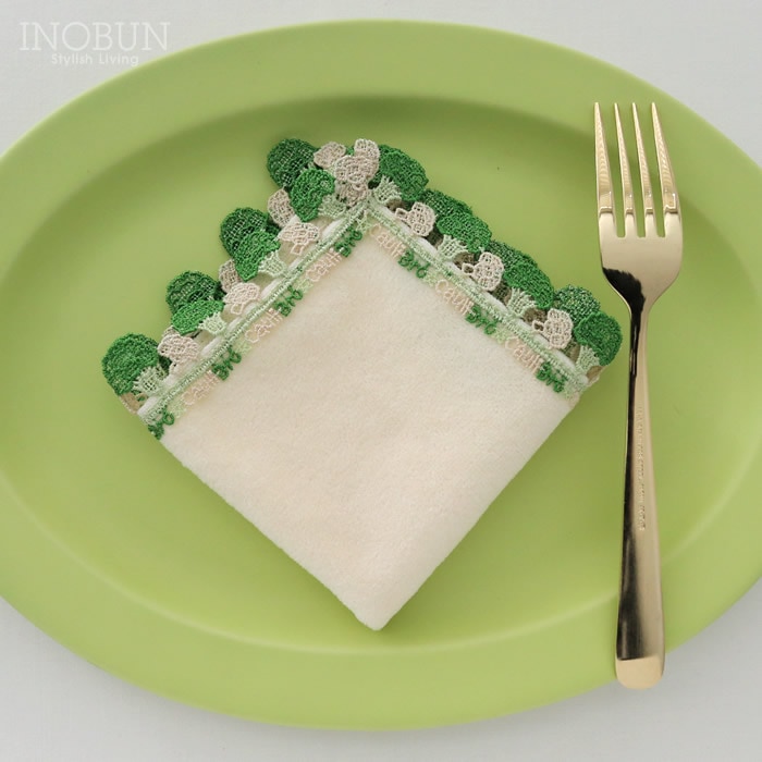 近沢レース店 ブロッカリ アイボリー 1月 シーズンタオルハンカチ