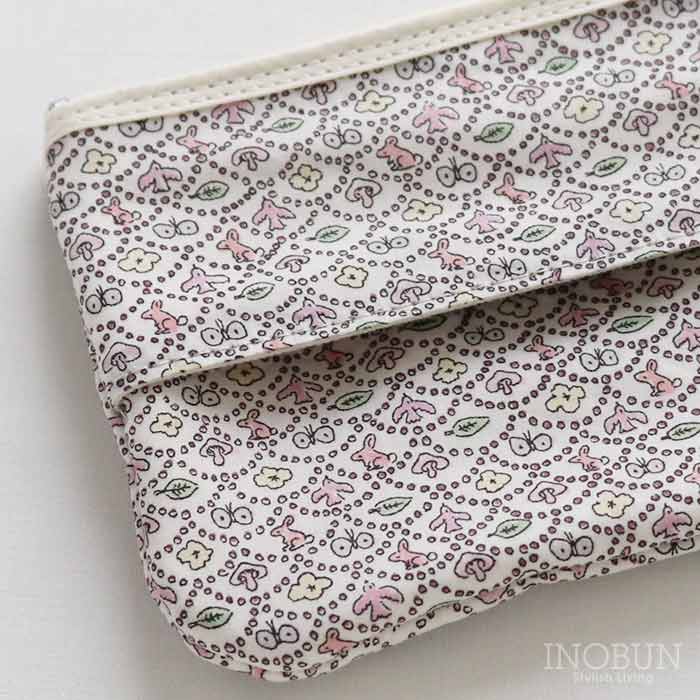 リバティ ラミネート 携帯ティッシュケース〈フォレストウェーブ〉ミストブラック リバティ ティッシュポーチ 02 フォレストウェーブ PI フローレット
