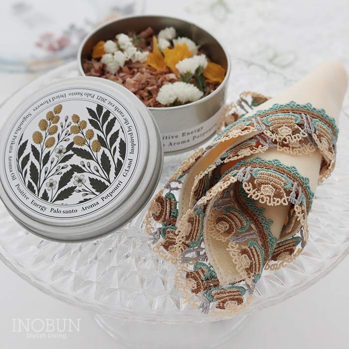 【WEB限定】ハンカチ×ポプリセット サンダルウッド パンケーキ パウダーイエロー パロサント ポプリ Sandal Wood 近沢レース店