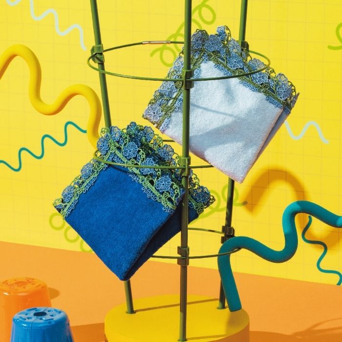 完売】近沢レース店 朝顔 ミッドナイトブルー 7月 シーズンタオルハンカチ