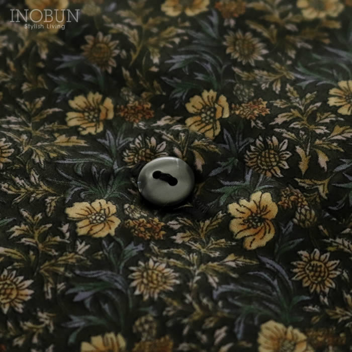 美品☆ジェイスローアン　J.Sloane リバティ　花柄　タナローン　ブラウス J.Sloane スタンドフリルブラウス 高密度80ローン壁紙風花柄