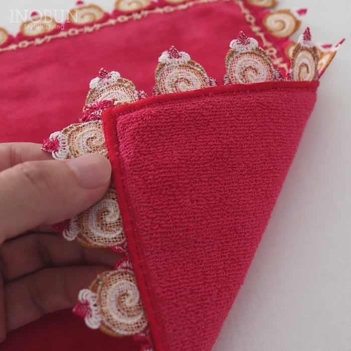 近沢レース店 ロールケーキ レッド 12月 シーズンタオルハンカチ