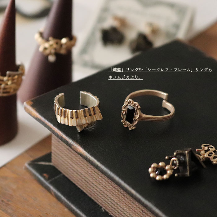 アート・デザイン・音楽 Fashion jewelry made in Italy パルナートポック ピアノホール イヤリング 音楽 アクセサリー Palnart