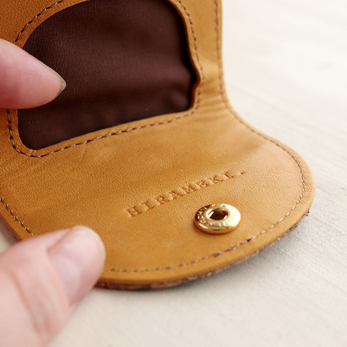 HIRAMEKI プチケース ファンファン アートレザーシリーズ エジプシャン