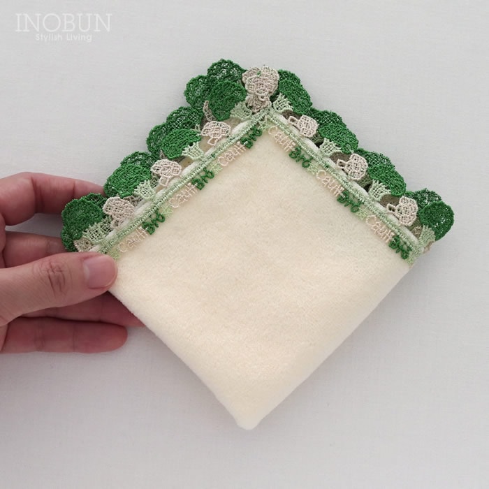 近沢レース店 ブロッカリ アイボリー 1月 シーズンタオルハンカチ