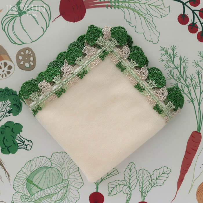 近沢レース店 ブロッカリ アイボリー 1月 シーズンタオルハンカチ