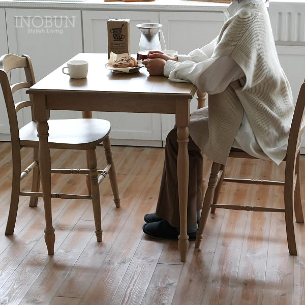 ダイニングテーブルカフェテーブルゲームテーブル③