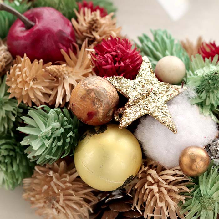 ⌘ クリスマスリース ⌘ ホリデーシーズンのクリスマスリース Amazon.co.jp: クリスマスリース ホリデーリース 装飾 玄関用