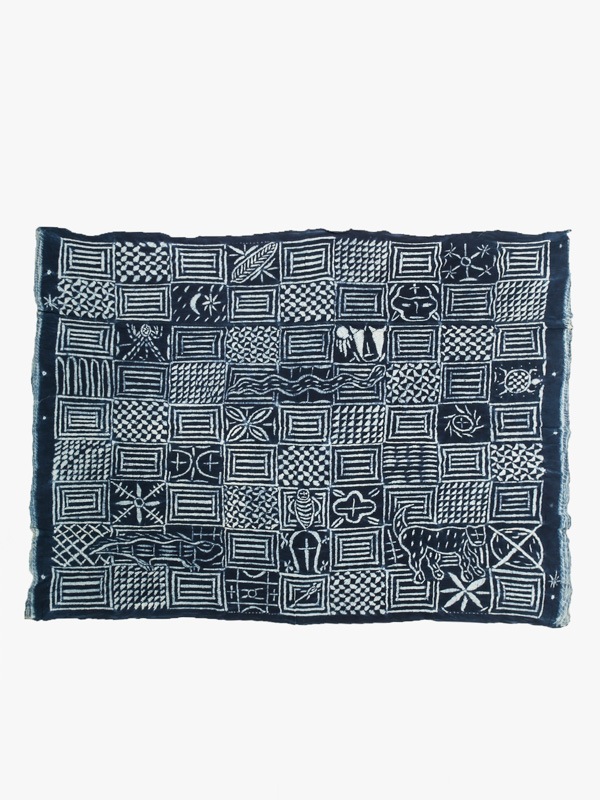イボ族 藍絞り布A 193cm×145cm｜KANKAN ONLINE SHOP【公式】