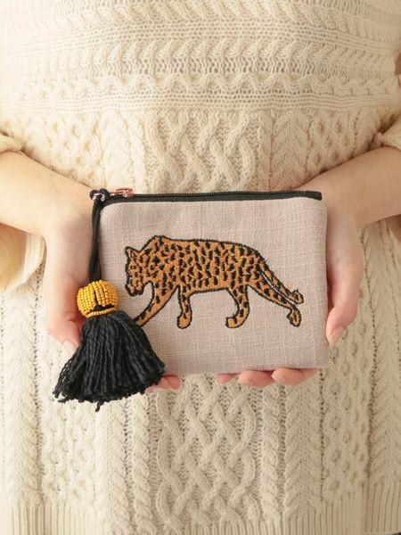 アニマル刺繍ポーチS M26-1457WH｜KANKAN ONLINE SHOP【公式】
