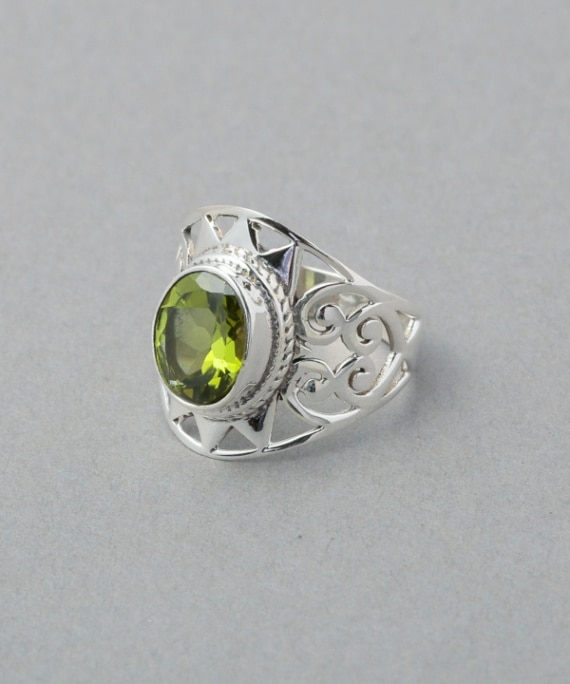 宝石シルバーメッキポイズンリング、ゴシックロケット、秘密のコンパートメント - Etsy 日本 POPLYKE ポイズンリング スターリングシルバー シークレット隠しコンパートメントリング ケルトノット ロケット ジュエリー ギ